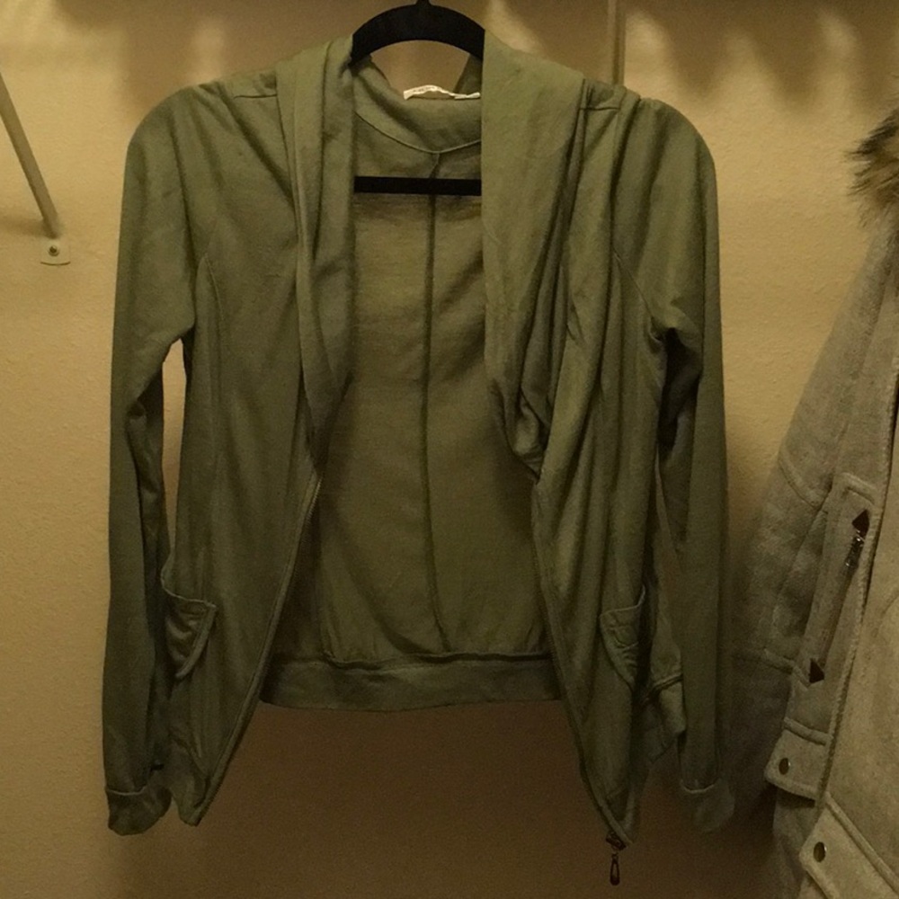 Mur Mur light green zip up